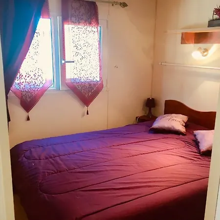 Mobilhome Tout Confort Camping 4 Etoiles L Ayguade イエール